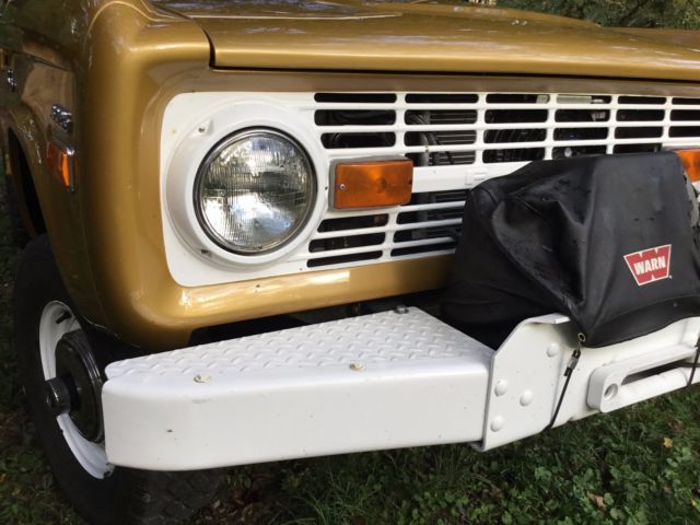 1970 Caramel Bronze Metallic Ford Bronco SUV