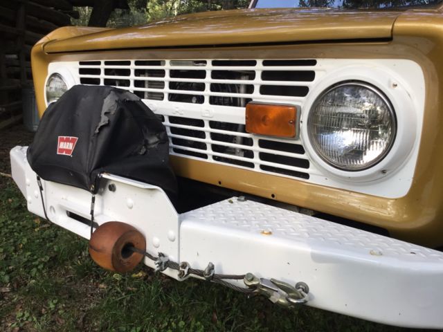1970 Caramel Bronze Metallic Ford Bronco SUV