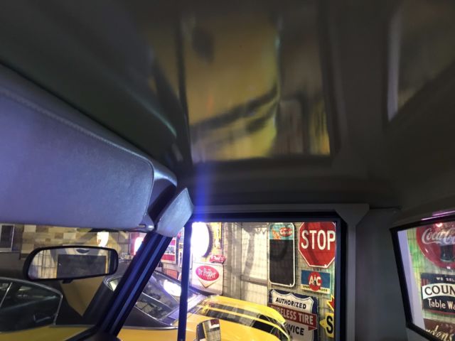 1970 Blue Ford Bronco SUV