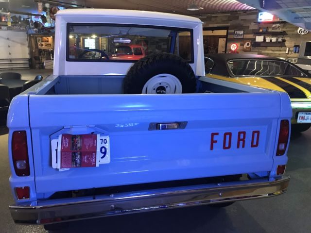 1970 Blue Ford Bronco SUV