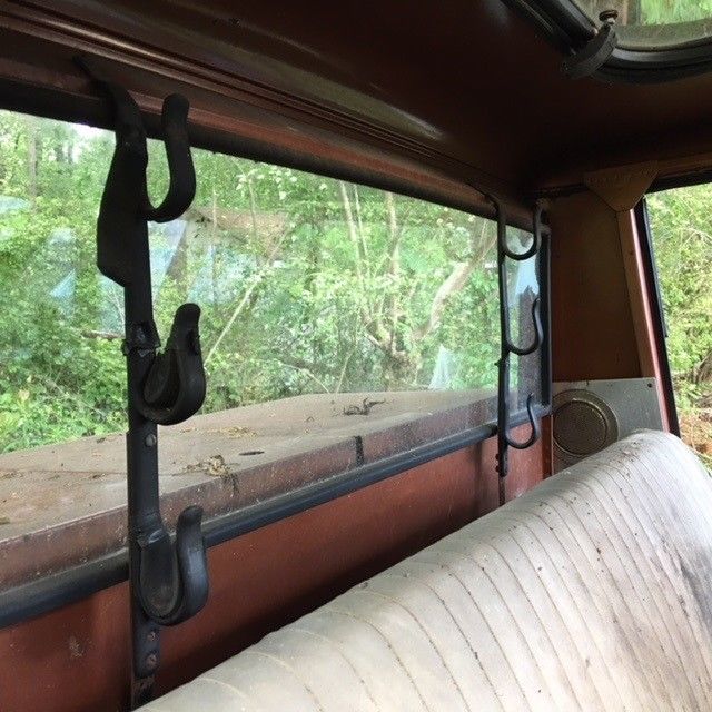 1970 Brown Ford Bronco Pick-Up
