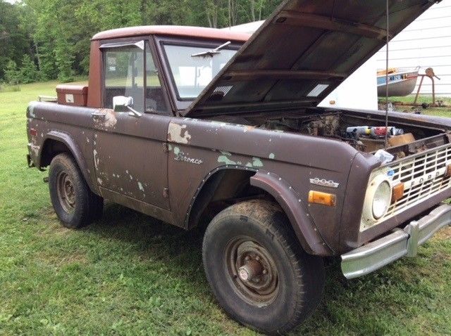 1970 Brown Ford Bronco Pick-Up