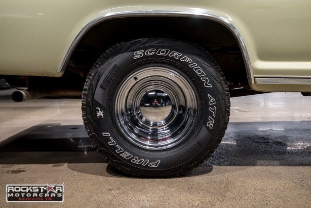 1970 Green Ford F-100 --