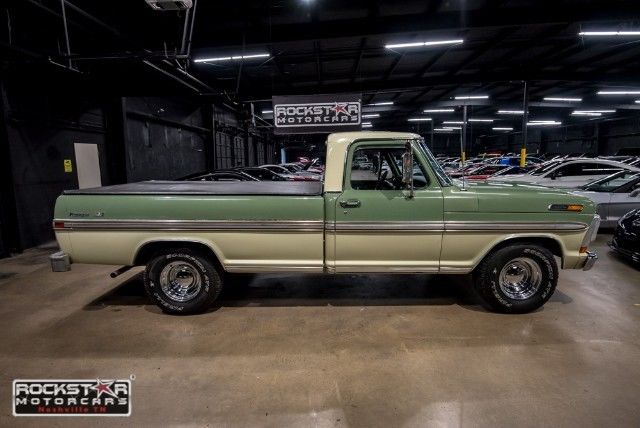 1970 Green Ford F-100 --