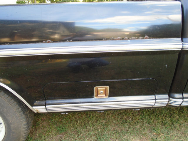 1970 BLACK Ford F-100 Cab & Chassis