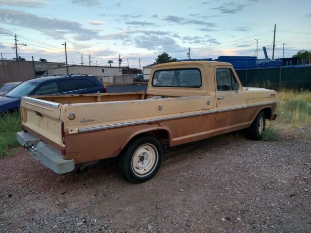 1970 Tan Ford F-100 pickup