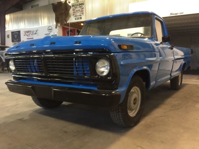 1970 Blue Ford F-100 Standard Cab Pickup