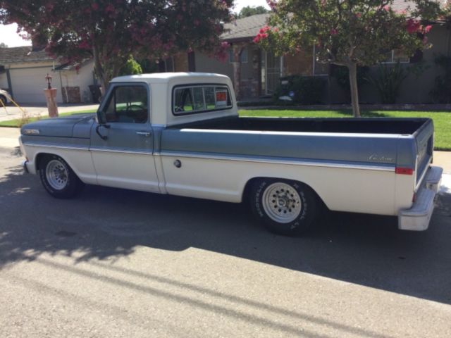 1970 Ford F-100 Standard Cab Pickup