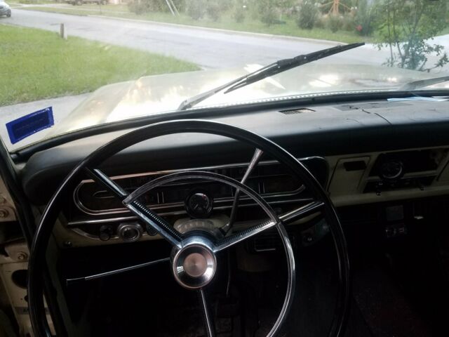 1970 Green Ford F-100 Standard Cab Pickup