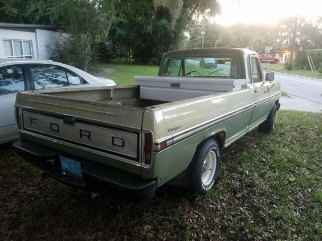1970 Green Ford F-100 Standard Cab Pickup
