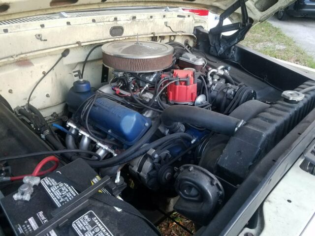 1970 Green Ford F-100 Standard Cab Pickup