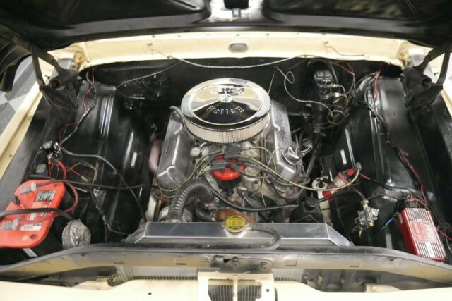 1970 Yellow Ford F-100 Pickup Truck