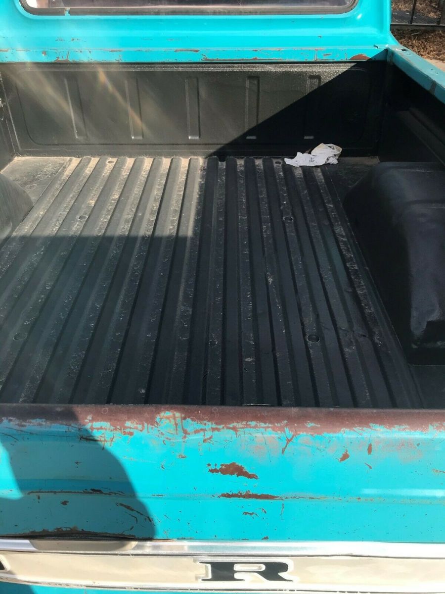 1970 Blue Ford F-100 Standard Cab Pickup