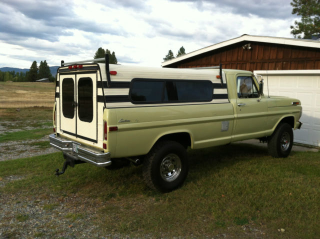 1970 Yellow Ford F-250 Pickup