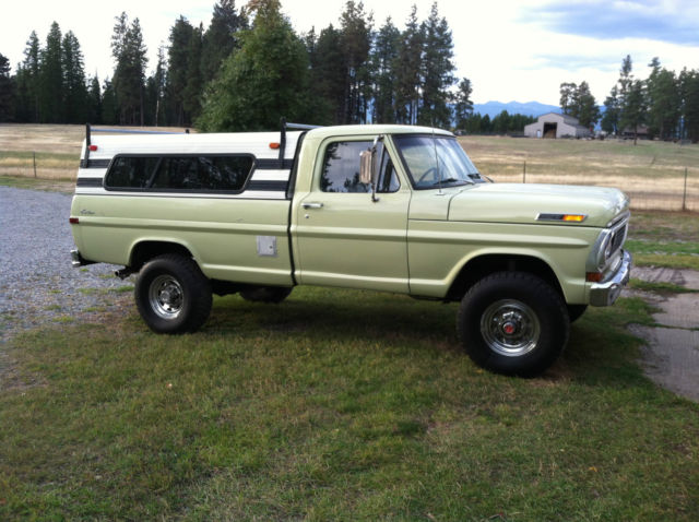 1970 Yellow Ford F-250 Pickup