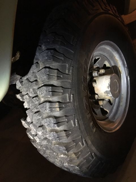 1970 Yellow Ford F-250 Pickup