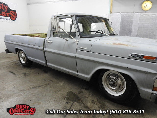 1970 Gray Ford F-250 --