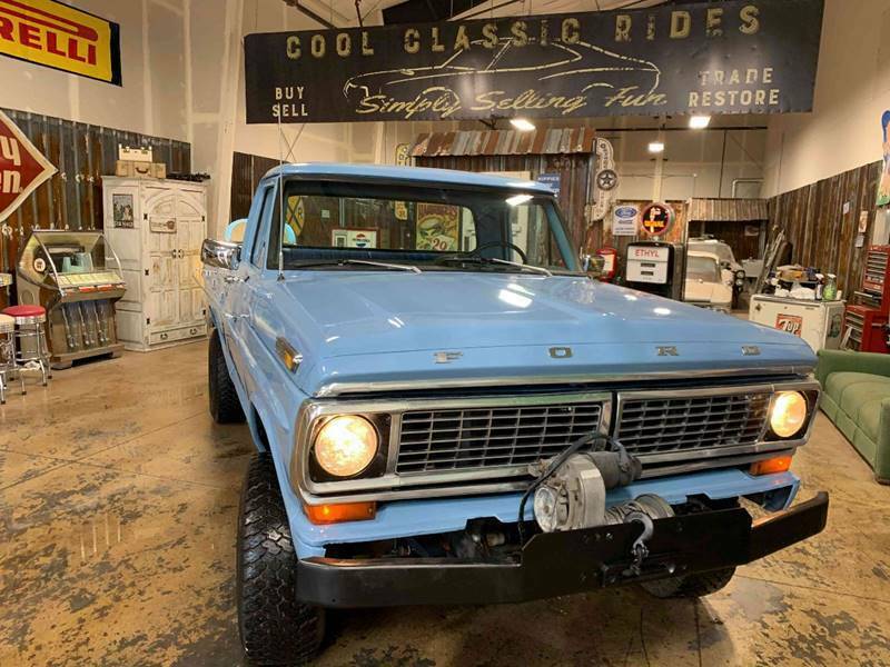 1970 Blue Ford F-250 Pickup Truck