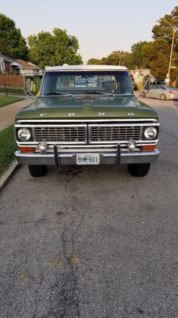 1970 Ford F-250 Crew Cab Pickup
