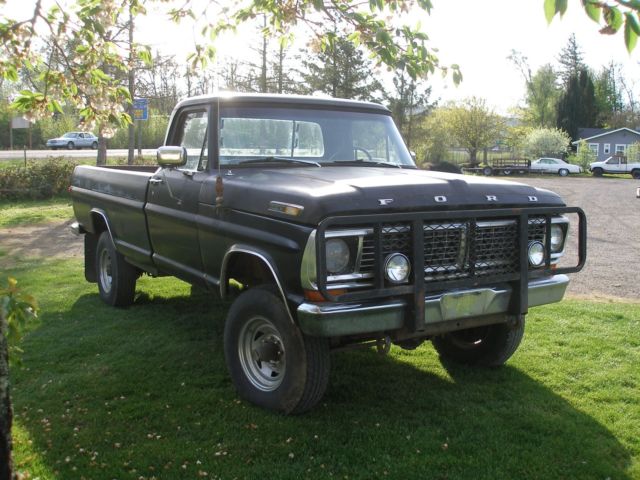 1970 White Ford F-250 Standard Cab Pickup