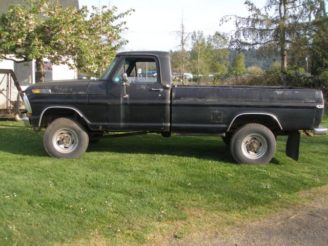 1970 White Ford F-250 Standard Cab Pickup