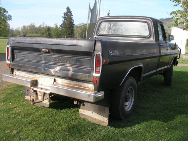 1970 White Ford F-250 Standard Cab Pickup