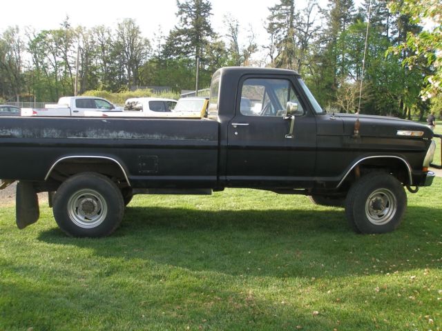 1970 White Ford F-250 Standard Cab Pickup