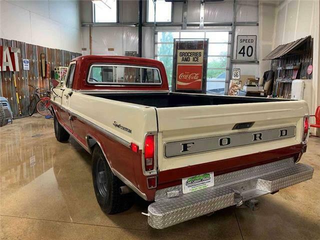 1970 White Ford F-250 Pickup Truck