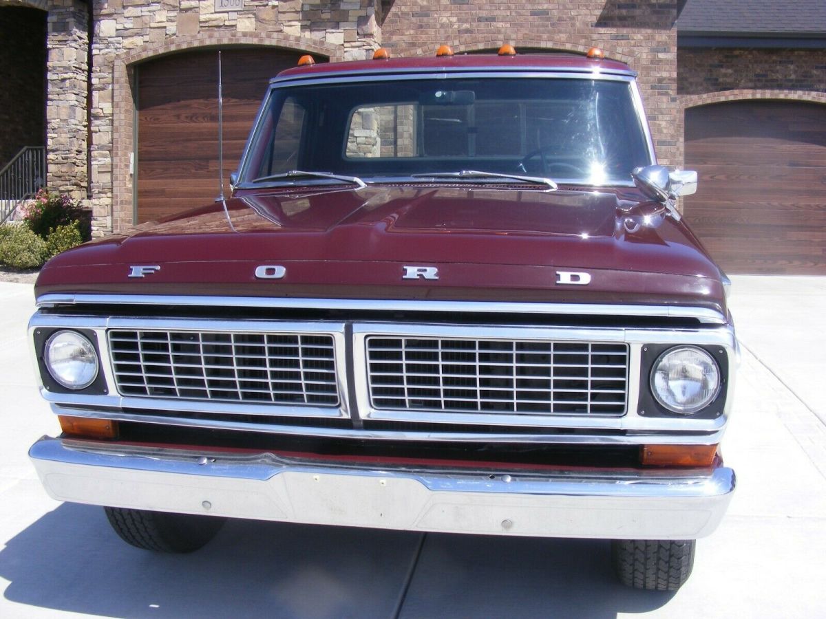 1970 maroon Ford F-250 Cab & Chassis