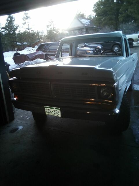 1970 Blue Ford F-100