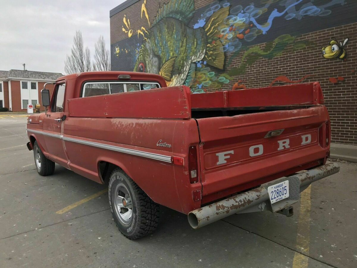 1970 Red Ford F100 Pickup