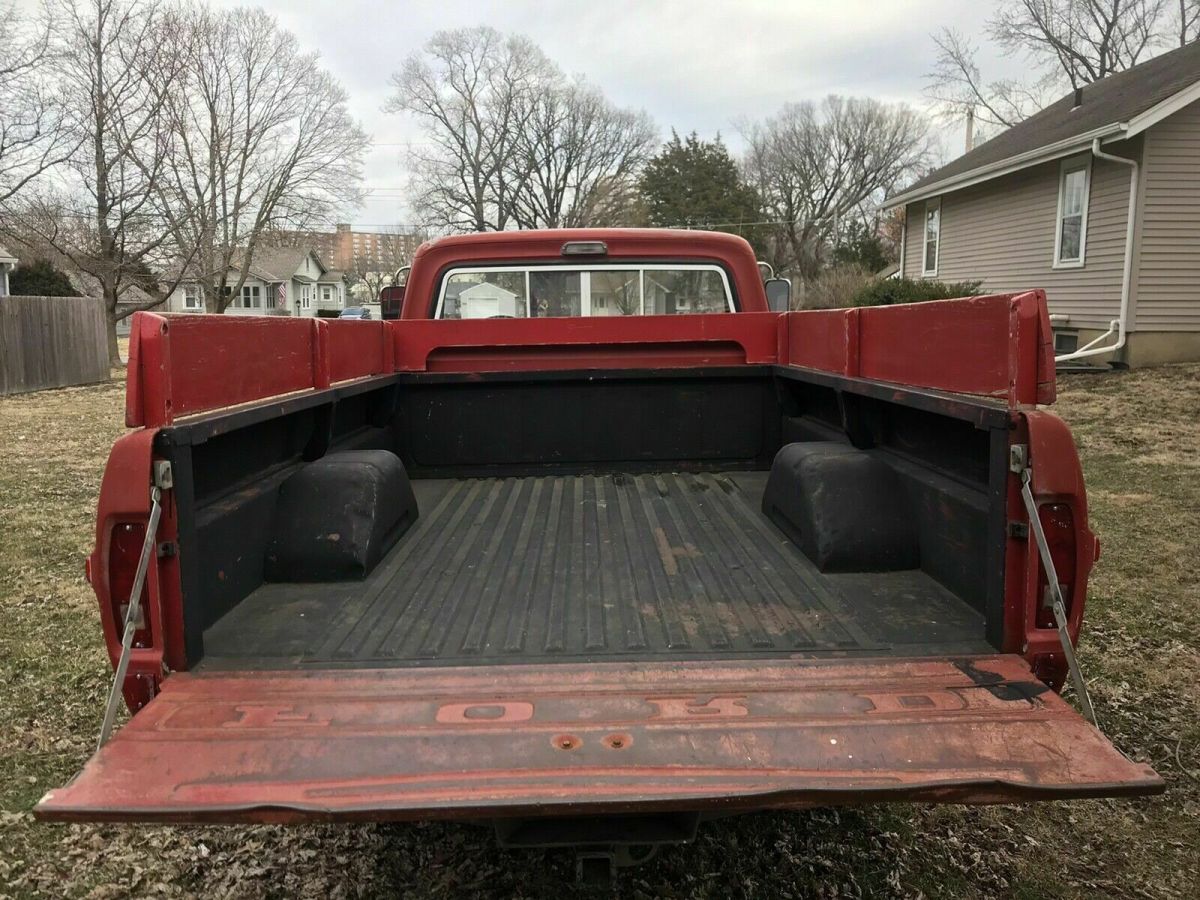 1970 Red Ford F100 Pickup