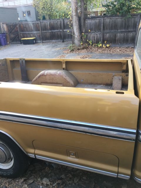 1970 Yellow Ford F-100