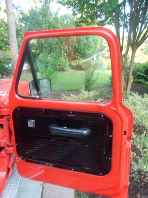 1970 CHERRY RED Ford F-100 Standard Cab Pickup
