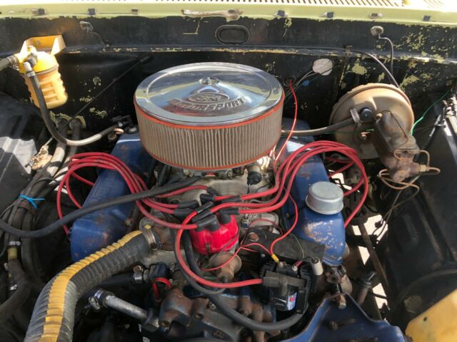 1970 Green Ford F-250 Standard Cab Pickup