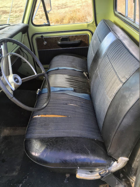 1970 Yellow Ford F-250 Standard Cab Pickup