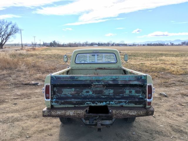 1970 Yellow Ford F-250 Standard Cab Pickup