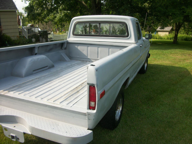 1970 Ford F-250 Standard Cab Pickup