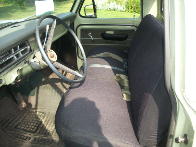 1970 Ford F-250 Standard Cab Pickup