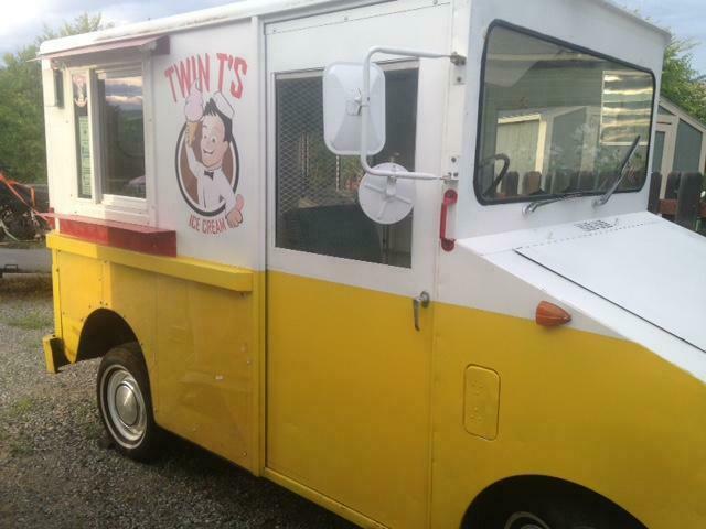 1970 White Ford Other Cab & Chassis