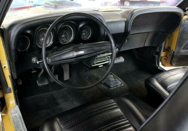 1970 Gold Ford Mustang 1 Owner, 59k, 4spd, 351-4
