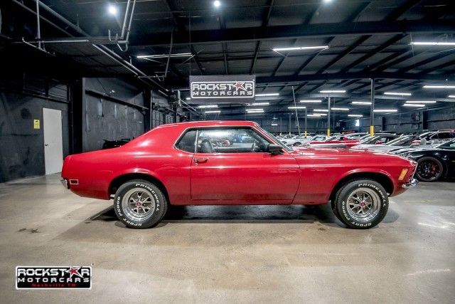 1970 Red Ford Mustang --