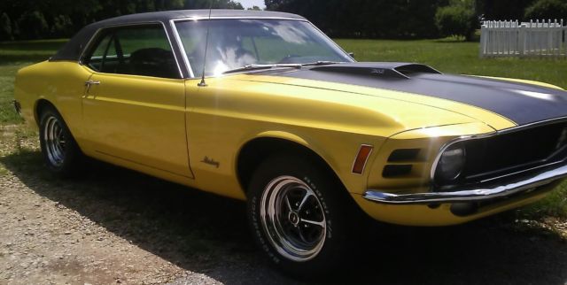 1970 Competition Yellow Ford Mustang Coupe