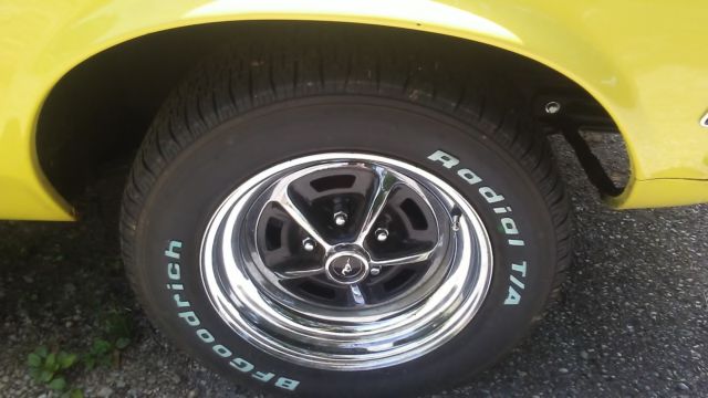1970 Competition Yellow Ford Mustang Coupe