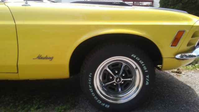 1970 Competition Yellow Ford Mustang Coupe