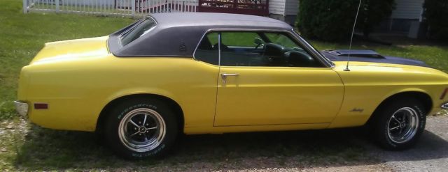 1970 Competition Yellow Ford Mustang Coupe
