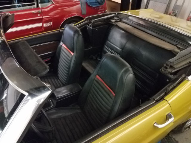 1970 Medium Gold Metallic Ford Mustang Convertible