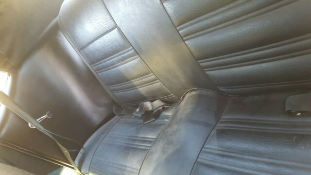 1970 Pale Yellow Ford Mustang Coupe