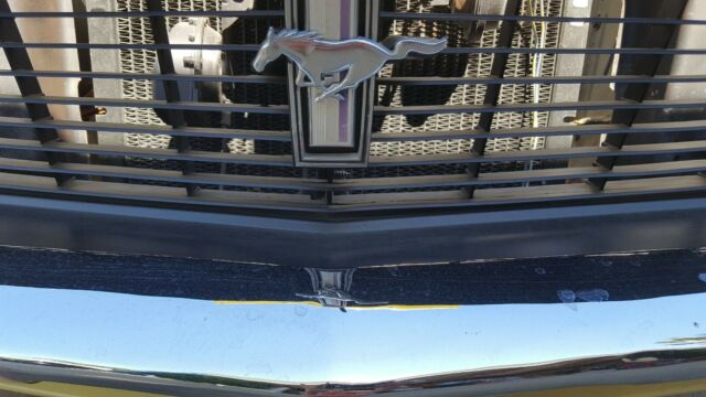 1970 Pale Yellow Ford Mustang Coupe