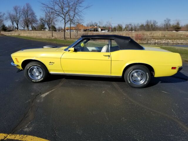 1970 Bright Yellow (Grabber) Ford Mustang Convertible